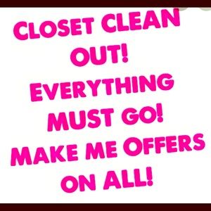 EVERYTHING IN MY CLOSET NEEDS A NEW HOME😃